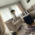 Nowa - Komfortowe 61m2 - 3 Pokoje, Garaz, Klimatyzacja Apartment Bydgoszcz