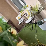 Apartment Nowa - Komfortowe 61m2 - 3 Pokoje, Garaz, Klimatyzacja