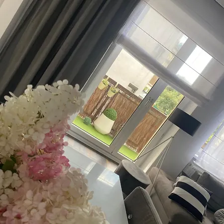 Lägenhet Nowa - Komfortowe 61m2 - 3 Pokoje, Garaz, Klimatyzacja Bydgoszcz