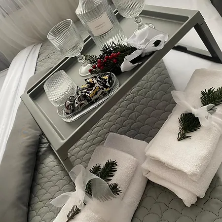 公寓 Nowa - Komfortowe 61m2 - 3 Pokoje, Garaz, Klimatyzacja