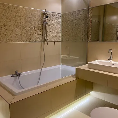 Nowa - Komfortowe 61m2 - 3 Pokoje, Garaz, Klimatyzacja *