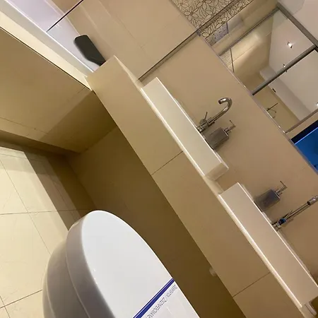 Nowa - Komfortowe 61m2 - 3 Pokoje, Garaz, Klimatyzacja * Bydhošť