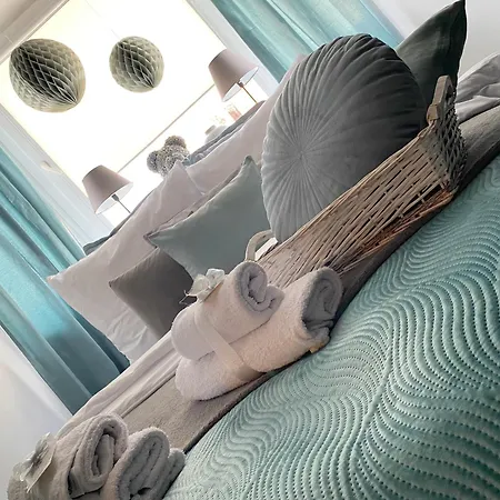 公寓 Nowa - Komfortowe 61m2 - 3 Pokoje, Garaz, Klimatyzacja *