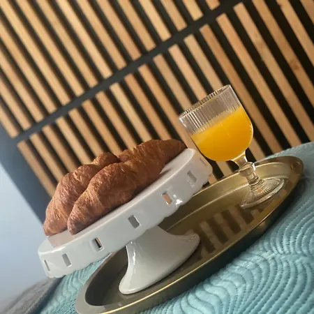 Nowa - Komfortowe 61m2 - 3 Pokoje, Garaz, Klimatyzacja Apartmán