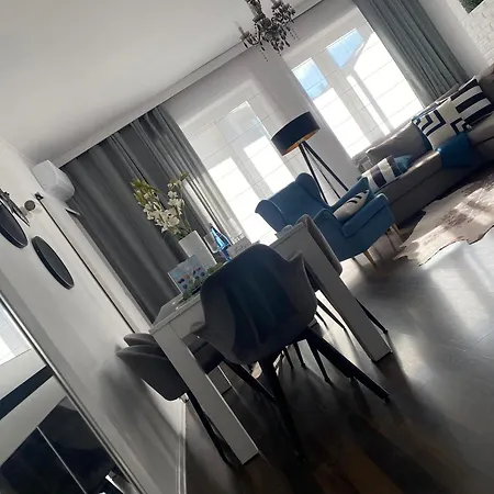 Lägenhet Nowa - Komfortowe 61m2 - 3 Pokoje, Garaz, Klimatyzacja *