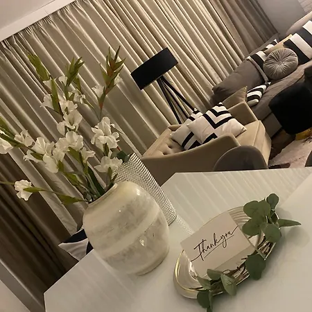 Nowa - Komfortowe 61m2 - 3 Pokoje, Garaz, Klimatyzacja