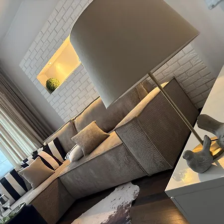 Apartmán Nowa - Komfortowe 61m2 - 3 Pokoje, Garaz, Klimatyzacja Bydhošť