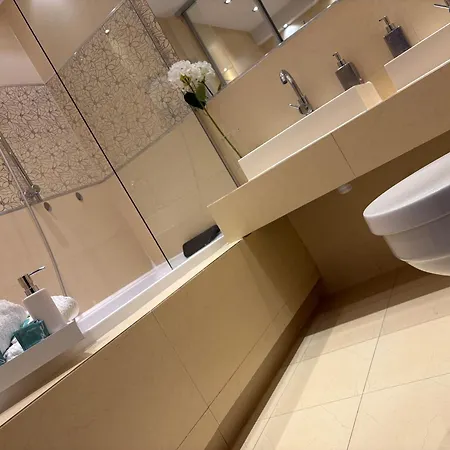 Nowa - Komfortowe 61m2 - 3 Pokoje, Garaz, Klimatyzacja * Bydgoszcz