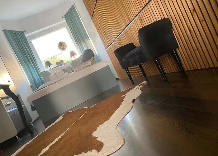 Nowa - Komfortowe 61m2 - 3 Pokoje, Garaz, Klimatyzacja *