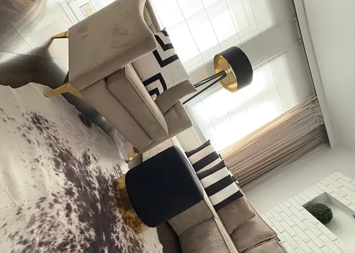 Nowa - Komfortowe 61m2 - 3 Pokoje, Garaz, Klimatyzacja *